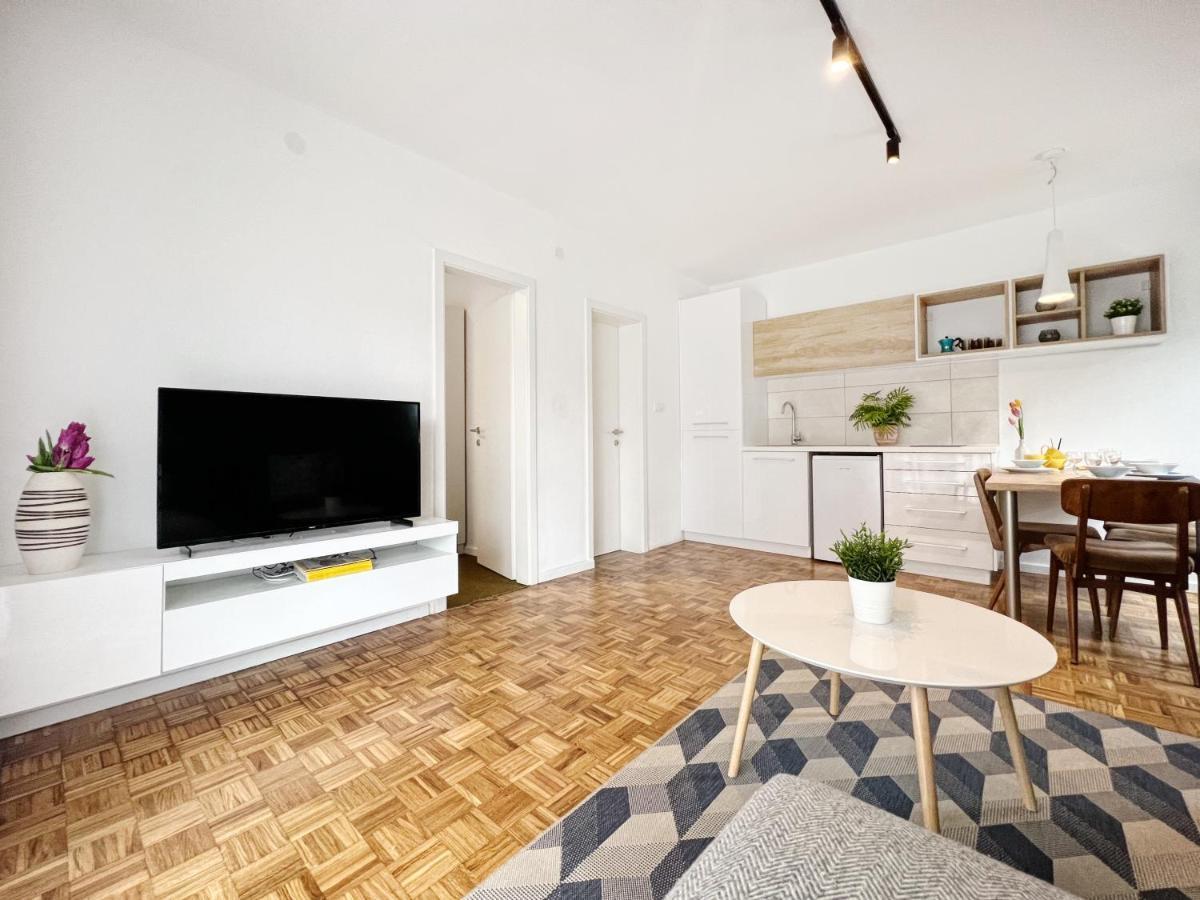 Apartments Valerian Novigrad Istria Dış mekan fotoğraf