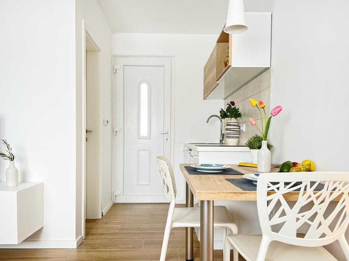 Apartments Valerian Novigrad Istria Dış mekan fotoğraf